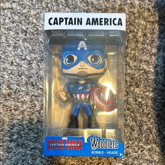 Captain America Wobblers Bobblehead - Picture 1 of 5